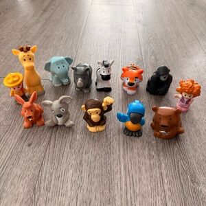 Fisher Price Little People Zoo Wild animals lot